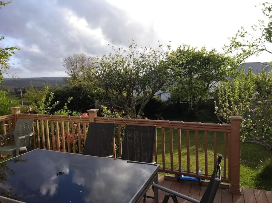 Dingley Dell - Superb Location For Truro In Private Accommodation Perranwell Extérieur photo